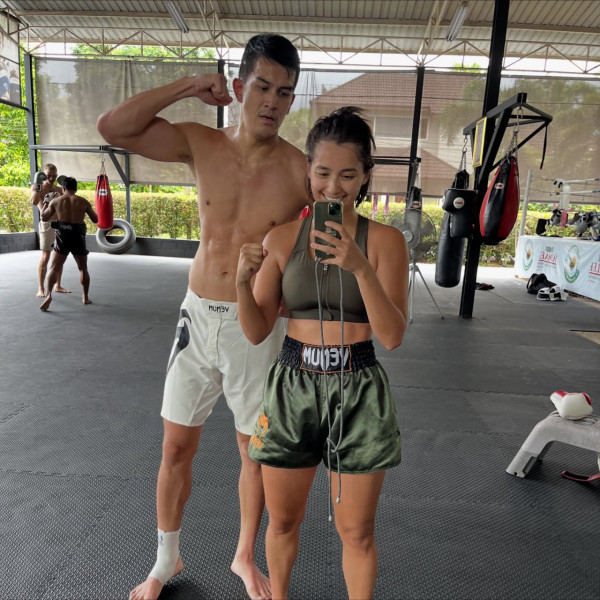 前港姐冠軍IG發文認愛正式公開戀情 首貼與男友親密合照:「他不是混血兒」