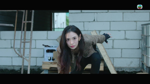 新聞女王2｜劇組升降平台倒塌意外改編自真實事件 總監製鍾澍佳為業內基層發聲