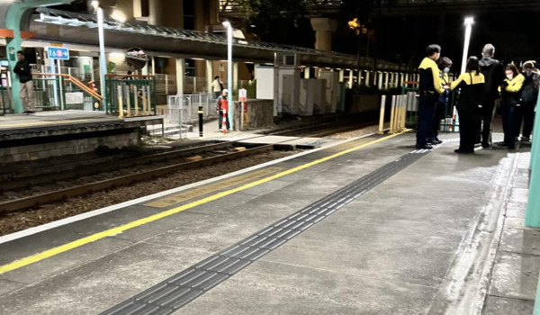 輕鐵早班車斷正一家三口逃票！港鐵職員天未光已經出動？事主一句話惹全網爆罵