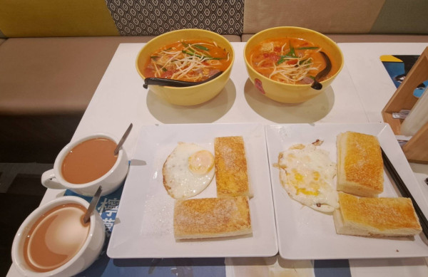 譚仔及譚仔三哥突發買1送1! 人均$16.5歎沙嗲牛麵+多士全餐！八達通付款即享