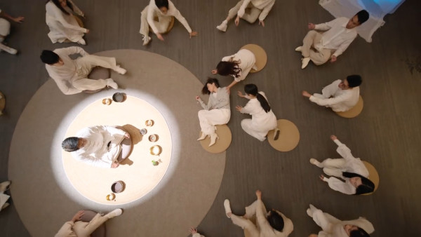 新聞女王2劇評｜晶耀學院個案改編轟動一時南韓「攝理教」真實事件 拆解「身心靈騙局」社會現象