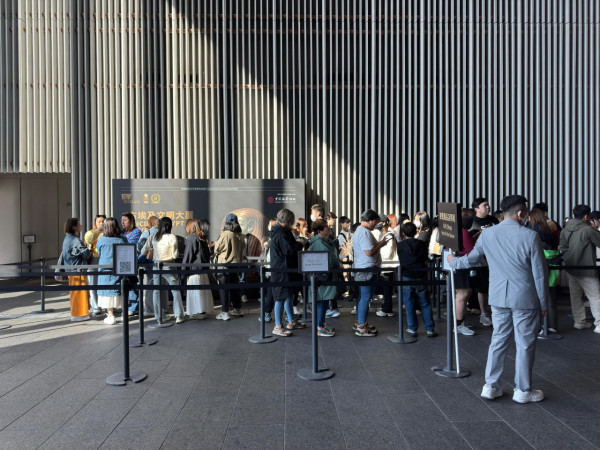 西九古埃及文明展週末嚴重逼爆！市民嬲爆力數3宗罪喊回水 館長親自回應致歉