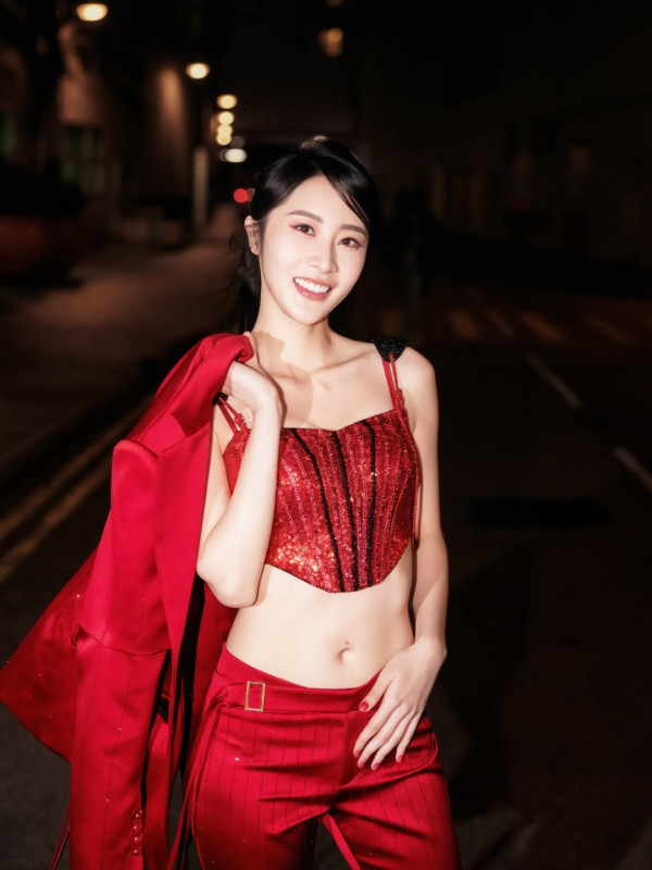 東張女神驚爆收兵醜聞纏身遭TVB停工 前男友指控亂搞男女關係形象盡毀