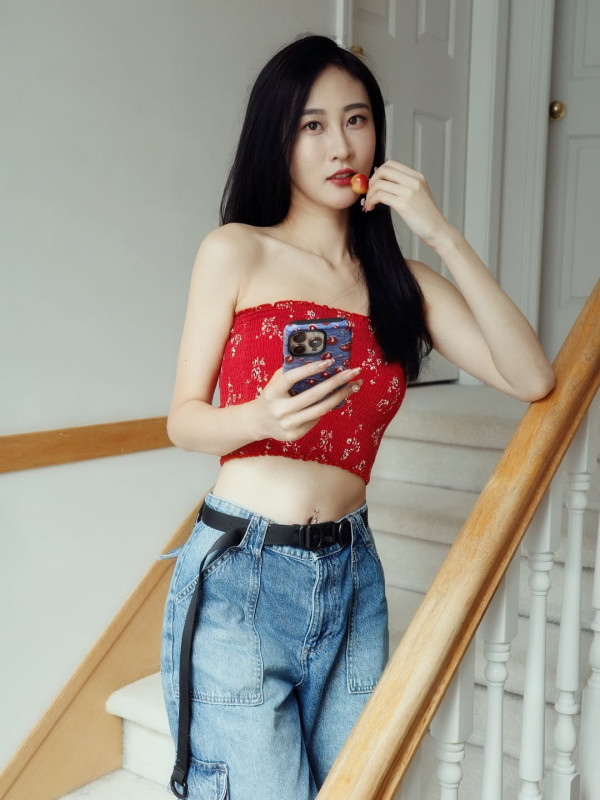 東張女神驚爆收兵醜聞纏身遭TVB停工 前男友指控亂搞男女關係形象盡毀