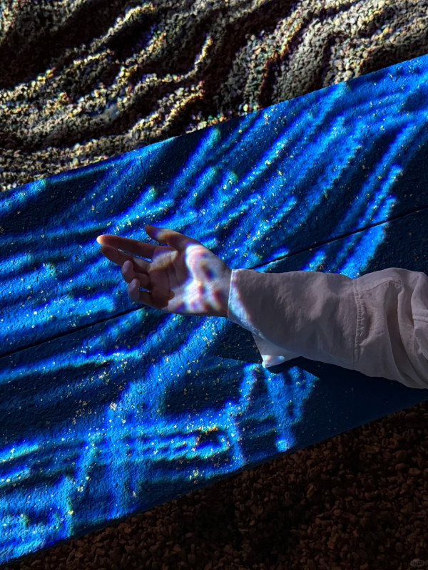 東九文化中心藏「倫敦級」打卡秘景！遊客揭3大隱藏位：超唯美落地窗