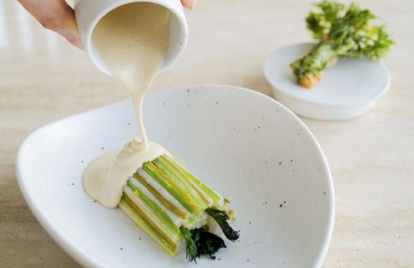 黑白大廚2｜12月開播名單率先睇！白湯匙餐廳訂位攻略　這間米芝蓮最易Book 