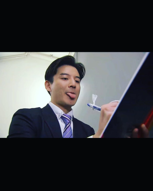 36歲男藝人低調結婚與圈外女友拉埋天窗  婚禮現場曝光！入行13年兼職泰拳教練