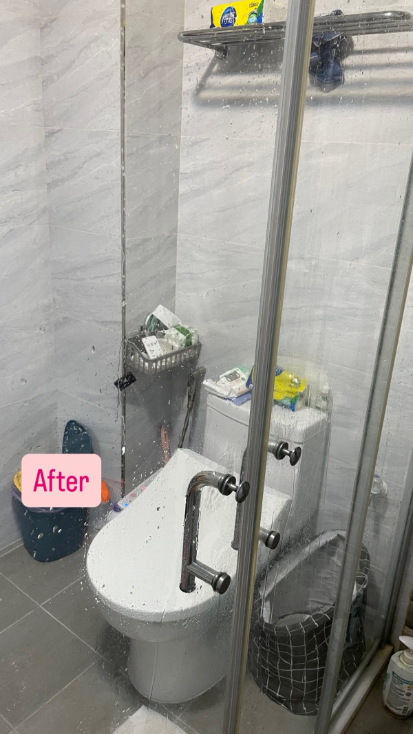 慳家男實測過期白醋清潔浴室皂垢！直噴5分鐘即見效：超級乾淨又不傷手！附白醋10大隱藏用法