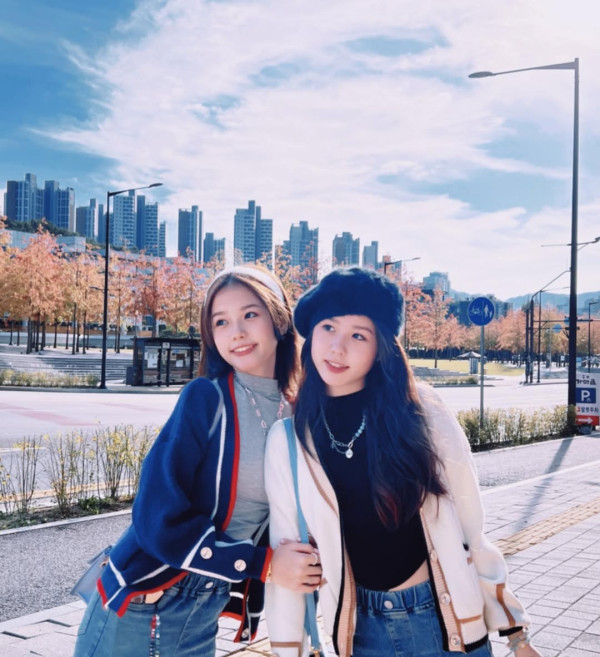 港產孖妹組合JJBaby登韓國選秀節目 獲BIGBANG大聲激讚完美！