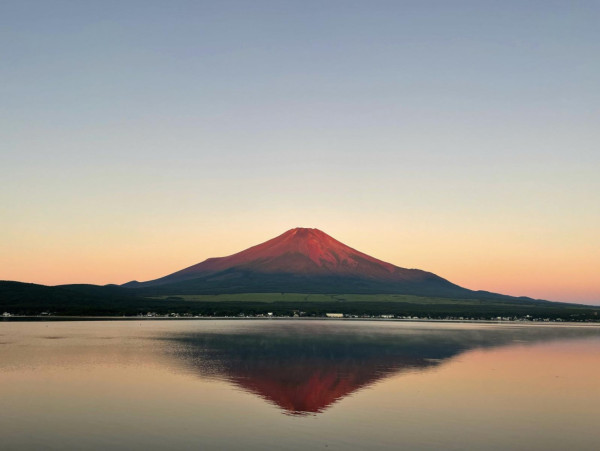 影富士山不止河口湖Lawson!3大「零路人」絕景公開 田貫湖雙鑽石/天鵝湖