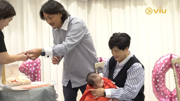 羅泳嫻賀黃澤鋒愛女百日宴失言惹禍 祝福6個字引爆網民圍攻：心地唔好