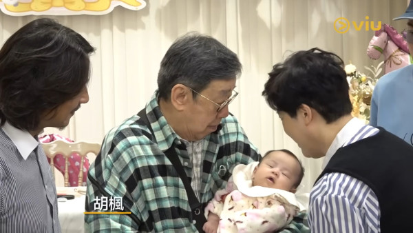 羅泳嫻賀黃澤鋒愛女百日宴失言惹禍 祝福6個字引爆網民圍攻:心地唔好