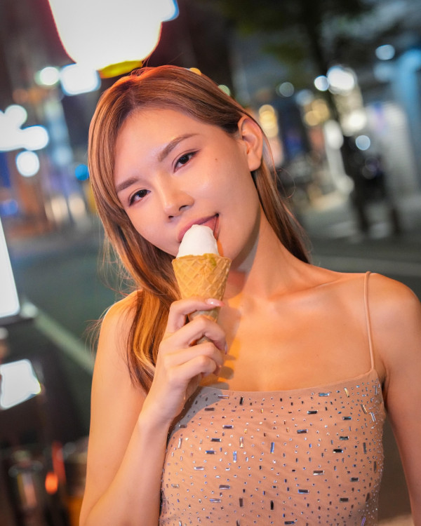 五索高調慶祝婚外情關係10周年！獲馬清鏗贈「全球唯一」首個愛馬仕最新手袋