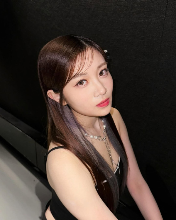 COLLAR成員Candy王家晴被爆新戀情!甜蜜約會斷正疑似暗撻同門男團師兄?