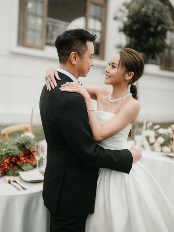 前TVB小花離巢後IG公開訂婚相報喜！男友身份曝光晒超巨型鑽戒震撼網民