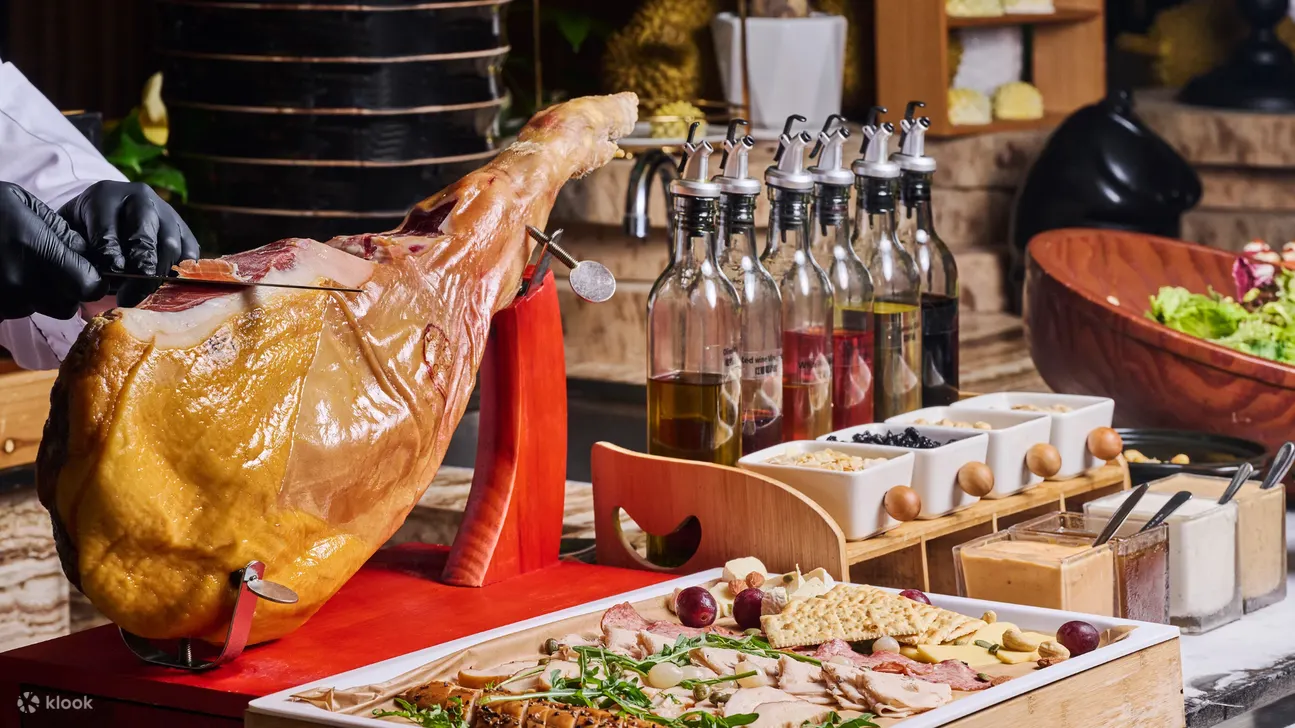 金茂深圳JW萬豪酒店。圖片來源:Klook 金茂深圳JW萬豪酒店。圖片來源:Klook