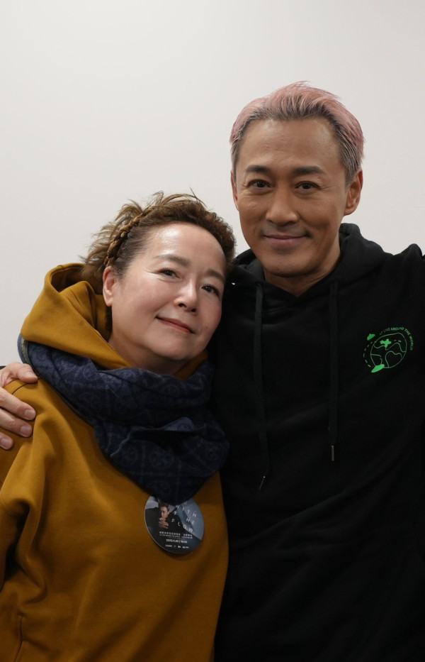 林峯世界巡迴演唱會北美場反應熱烈 長居西雅圖資深演員、前港姐極罕現身撐場