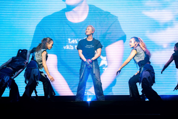 林峯世界巡迴演唱會北美場反應熱烈 長居西雅圖資深演員、前港姐極罕現身撐場