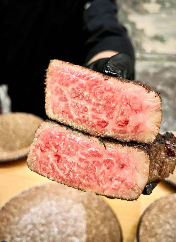 【米芝蓮推介】港澳米芝蓮餐廳7間新上榜 芝士廚師發辦/Siaw泰國菜/九龍飯館 (附2025完整名單)