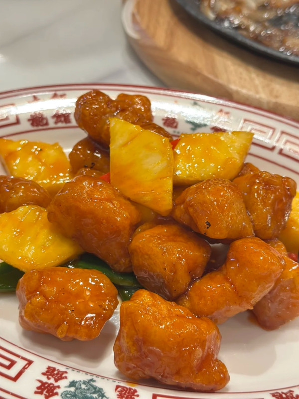 【米芝蓮推介】港澳米芝蓮餐廳7間新上榜 芝士廚師發辦/Siaw泰國菜/九龍飯館 (附2025完整名單)