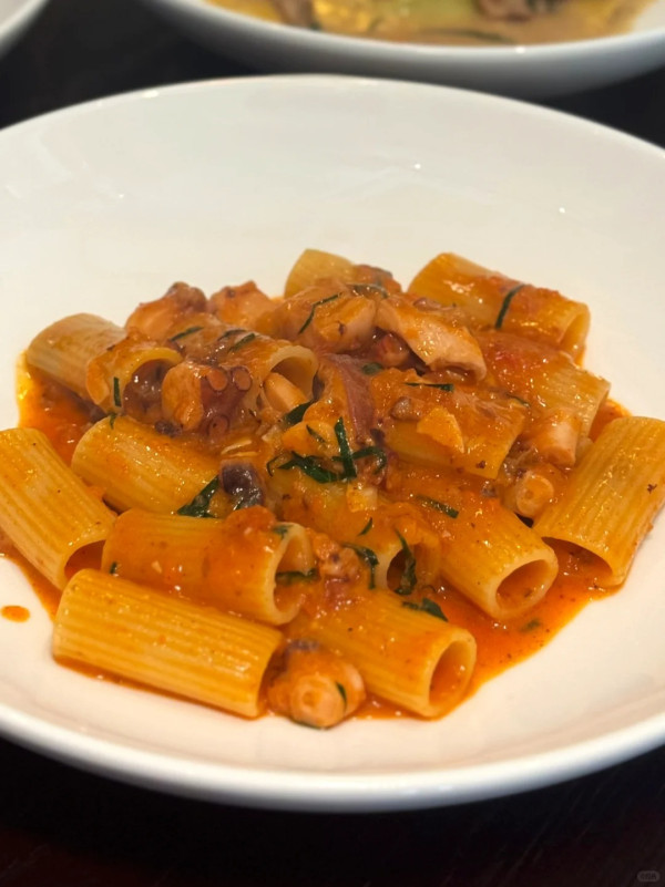 【米芝蓮推介】港澳米芝蓮餐廳7間新上榜 芝士廚師發辦/Siaw泰國菜/九龍飯館 (附2025完整名單)