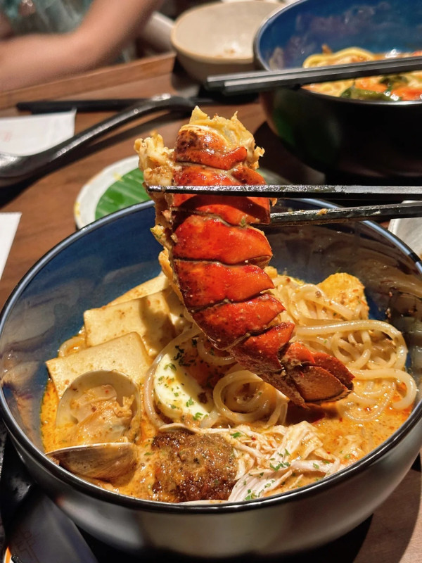 【米芝蓮推介】港澳米芝蓮餐廳7間新上榜 芝士廚師發辦/Siaw泰國菜/九龍飯館 (附2025完整名單)