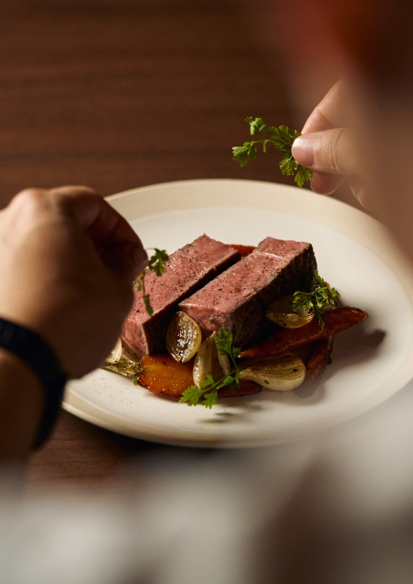 上環親民價法式小酒館聖誕Brunch  黑松露班尼迪蛋／鵝肝批／黃酒三黃雞