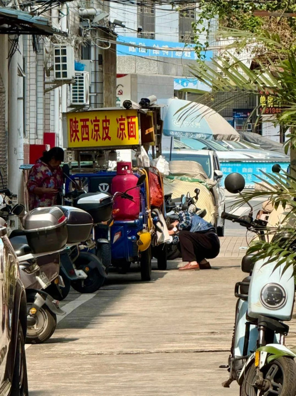 深圳夜市黑幕|路邊攤收檔食材變「老鼠自助餐」? 超噁心相片曝光 內媒揭3大衛生隱憂