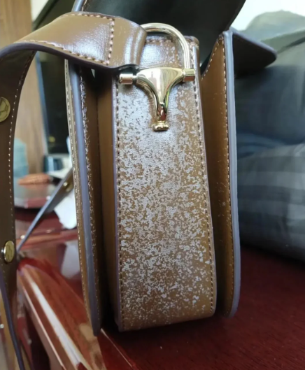 酒精咪亂用！10大「清潔禁忌」物品曝光：眼鏡/皮手袋一擦即報銷