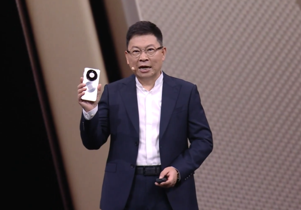 iPhone 17 Pro Max 都要輸？華為 Mate 80 Pro Max 版來了！「雙潛望」變焦山頂位影到握手位【附入手方法】