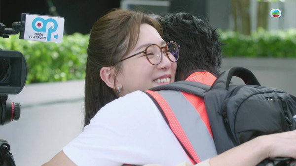 新聞女王2｜吳業坤王敏奕「明艷CP」成功入屋 自度「貼地甜蜜招式」增CP感