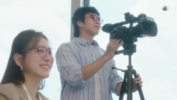 新聞女王2｜吳業坤王敏奕「明艷CP」成功入屋 自度「貼地甜蜜招式」增CP感