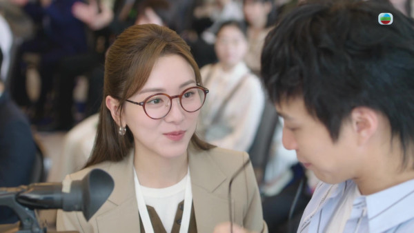 新聞女王2｜吳業坤王敏奕「明艷CP」成功入屋 自度「貼地甜蜜招式」增CP感