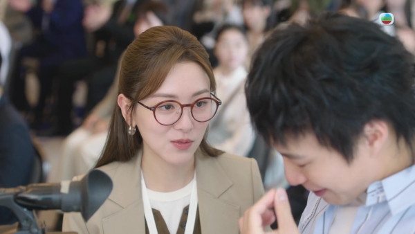 新聞女王2｜吳業坤王敏奕「明艷CP」成功入屋 自度「貼地甜蜜招式」增CP感