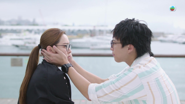 新聞女王2｜吳業坤王敏奕「明艷CP」成功入屋 自度「貼地甜蜜招式」增CP感