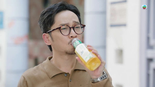 新聞女王2｜鄧智堅「飛爺」回歸神還原Man姐新聞極致 再現「經典七式」狂爆金句