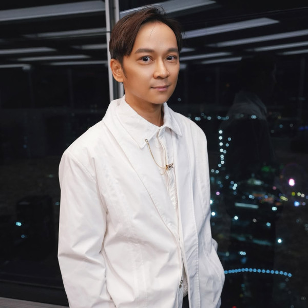 新聞女王2｜鄧智堅「飛爺」回歸神還原Man姐新聞極致 再現「經典七式」狂爆金句