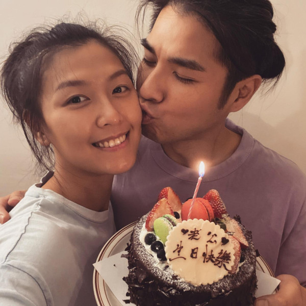 45歲星二代藝人宣布太太懷孕好消息 晒bb超聲波相報喜組一家三口！