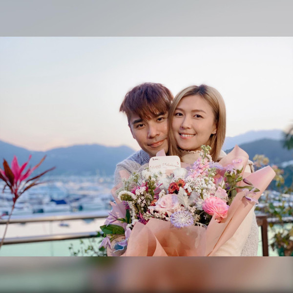 45歲星二代藝人宣布太太懷孕好消息 晒bb超聲波相報喜組一家三口！