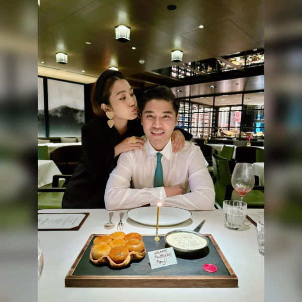 45歲星二代藝人宣布太太懷孕好消息 晒bb超聲波相報喜組一家三口！