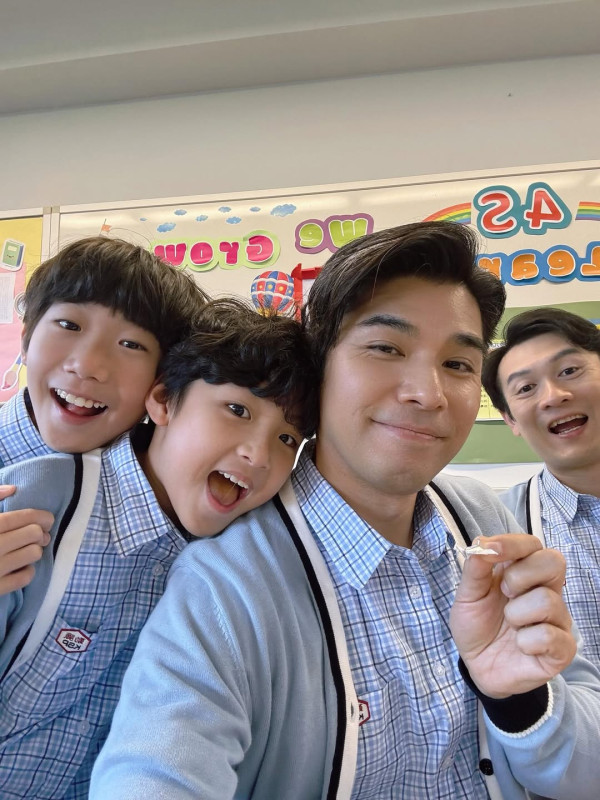 45歲星二代藝人宣布太太懷孕好消息 晒bb超聲波相報喜組一家三口！