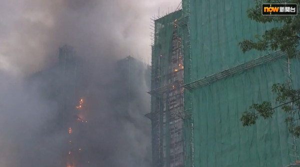 突發！大埔宏福苑四級大火釀4死3傷！火勢燒入屋頻傳爆炸聲 1名消防員殉職