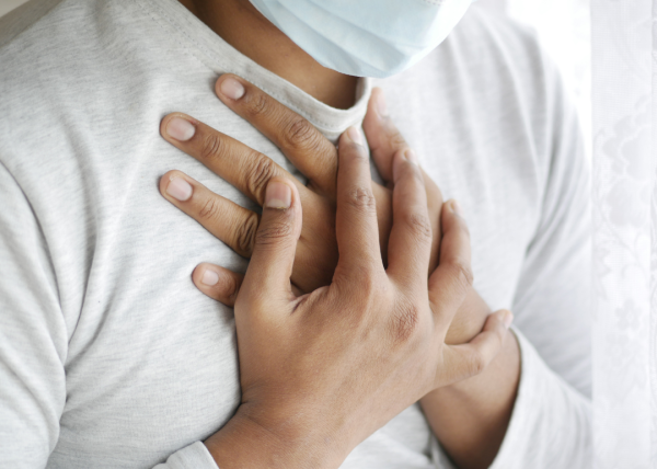 淘寶毒衣服|央視揭染料致癌超標20倍!吊牌見這字勿買、新衫有酸味即中伏?教你睇標籤分安全等級