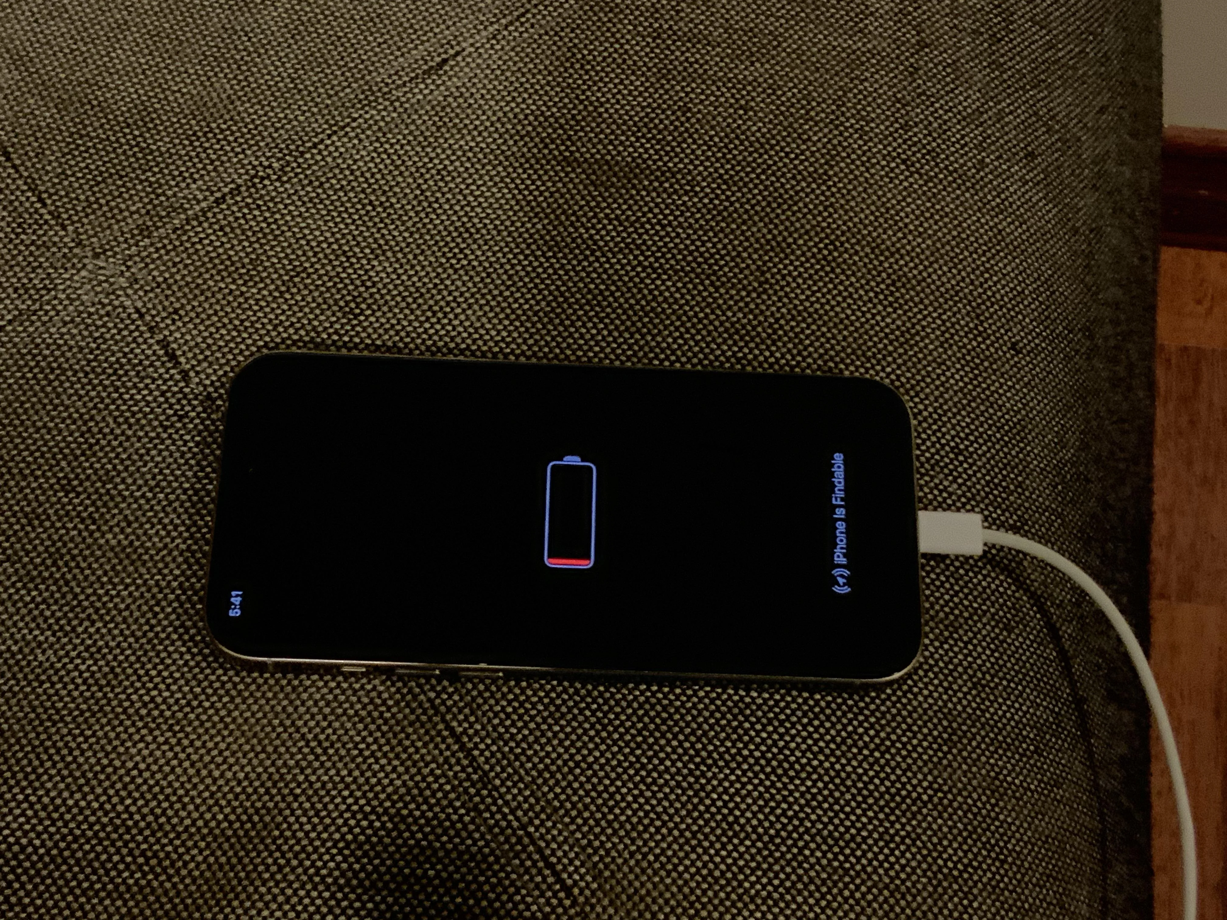 手機無電被困港鐵站？ 揭露八達通「極限時間」 警告：切勿手多做「這動作」