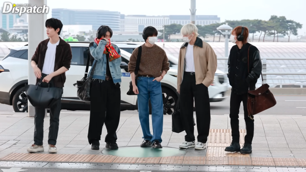 MAMA2025大批歌手組合嘉賓陸續抵港（圖片來源：YouTube@koreadispatch）