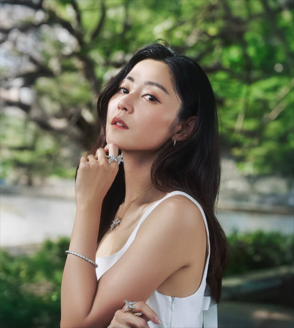 2025年度IG最吸金明星KOL排行榜出爐！5大香港女頂流橫掃頭5位！MIRROR全員出局