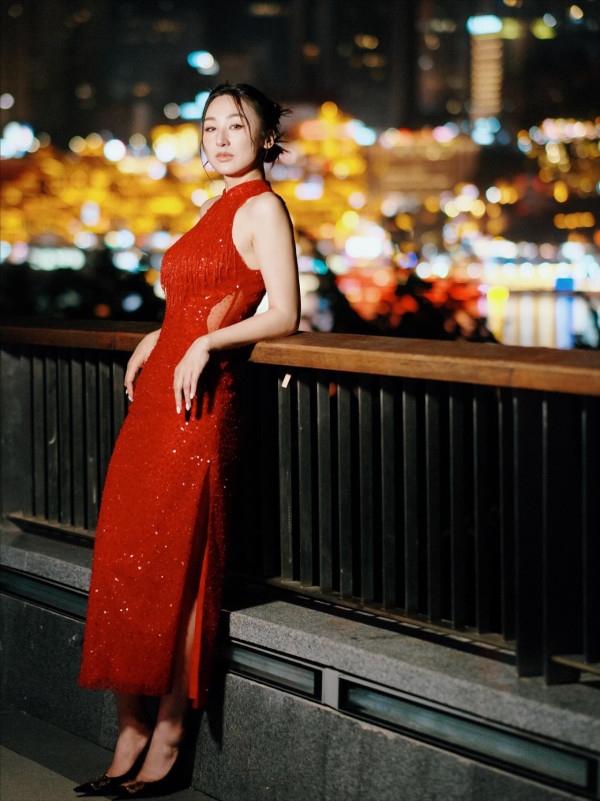 高海寧陳自瑤尷尬撞衫性感旗袍大對決！網民憑一細節判「呢位」贏到開巷 