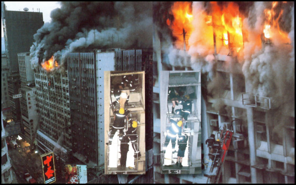 宏福苑五級火55死｜回顧香港近30年7宗奪命火 嘉利大廈燒死41人/牛頭角迷你倉兩消防殉職