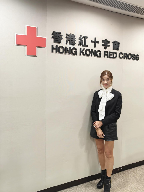 大埔宏福苑火災｜前港姐冠軍翁嘉穗捐贈200張床褥 緊急物資支援助災民度難關