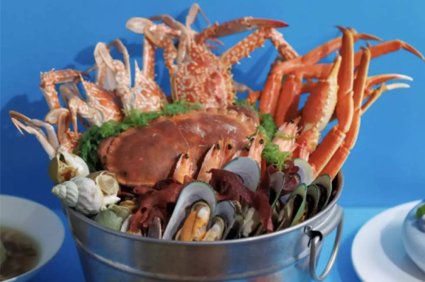 海洋公園萬豪酒店聖誕自助餐買一送一！人均$329起 2.5小時任食龍蝦/松葉蟹/焗生蠔/羊扒/和牛尾